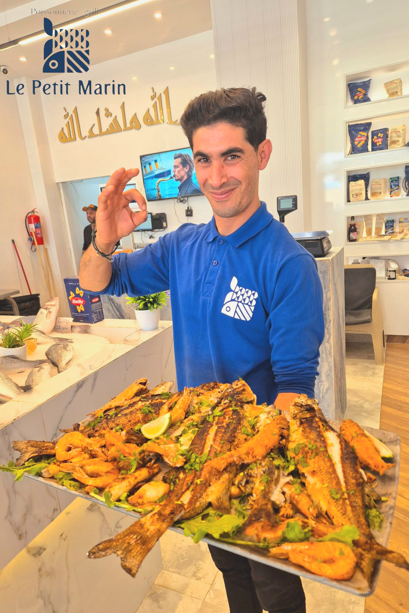 Chef préparant des fruits de mer